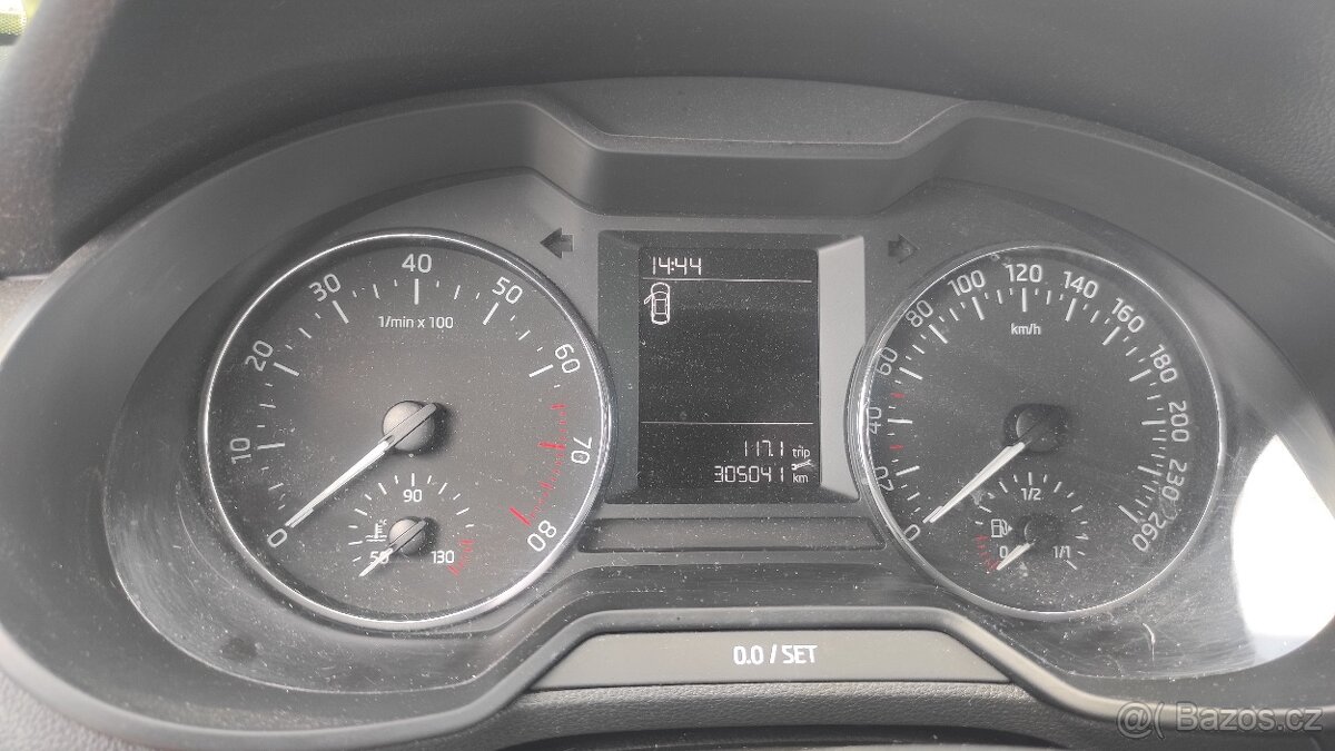 Škoda Octavia III 1,2 TSI - 10