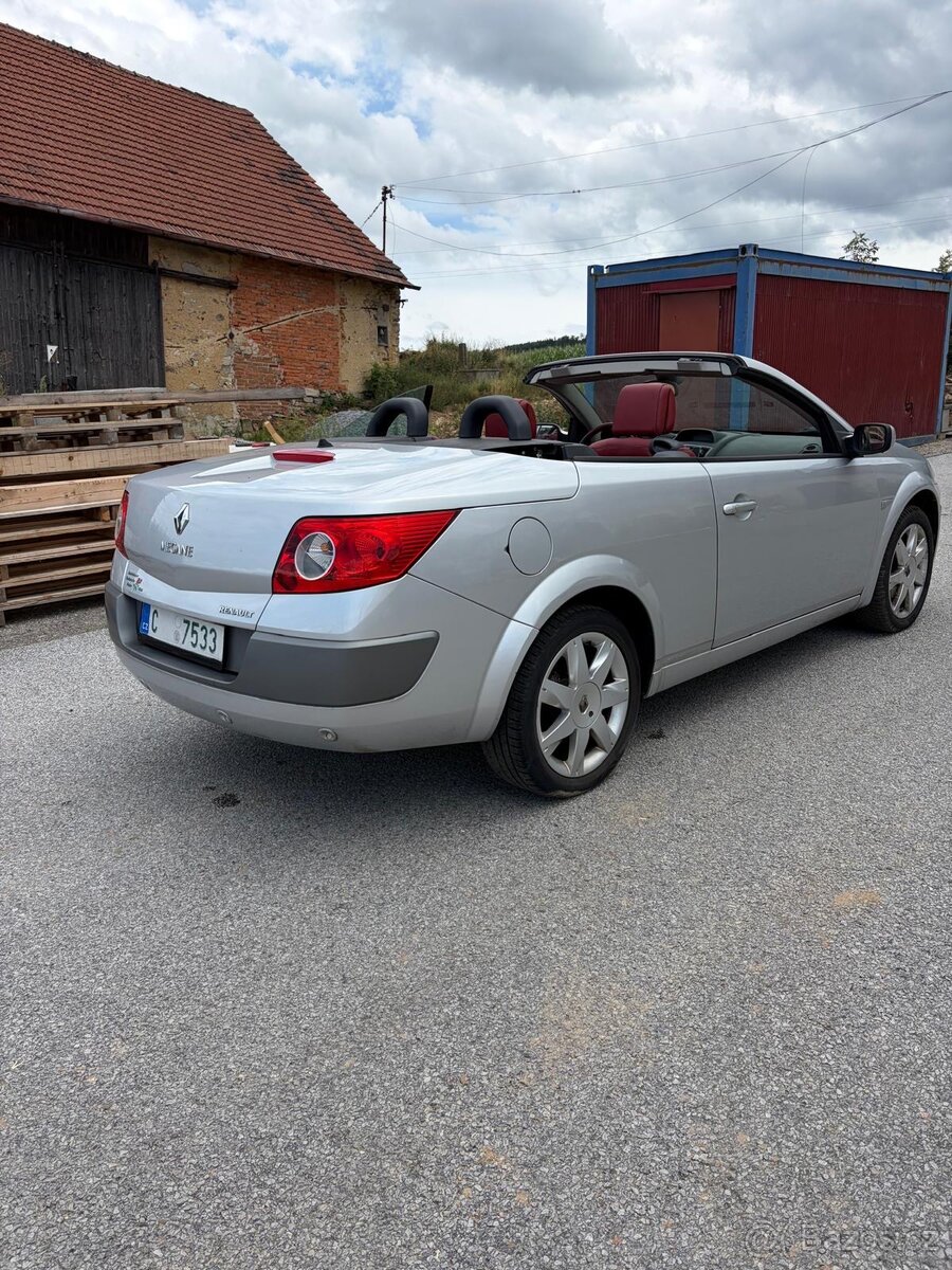 RENAULT MEGANE KABRIO 1.9DCi - 10