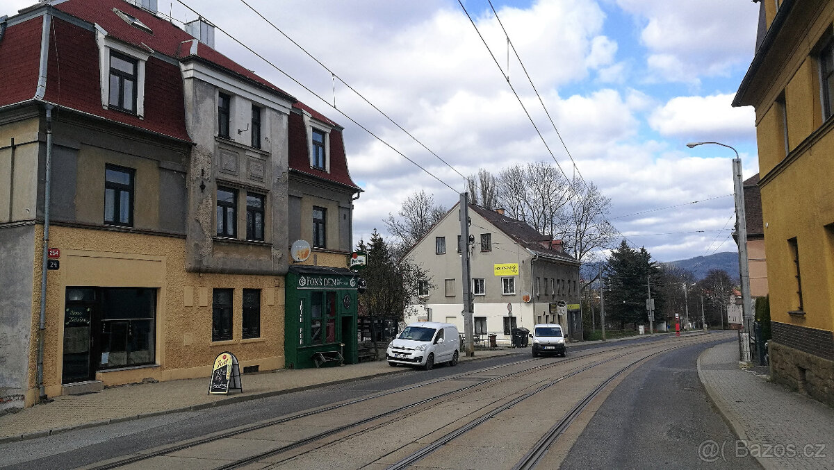 Pronájem 1+kk v bytovém domě se zahradou - 10