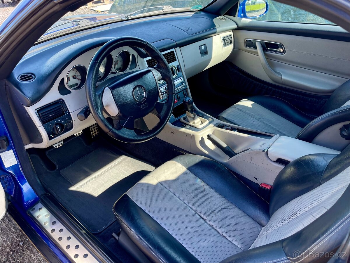 Mercedes Benz SLK 200 - 10