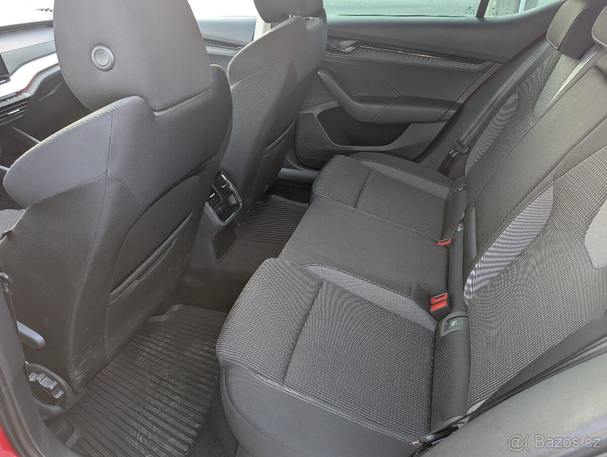 ŠKODA OCTAVIA 4 CNG 1.5TSi 96kW TOP „SPORTLINE“ - 10