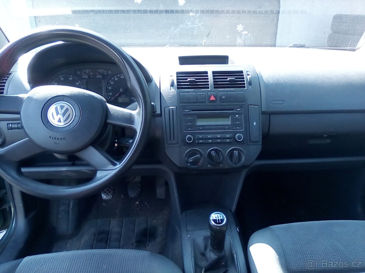 VW POLO 1.2HTP 40KW - 10