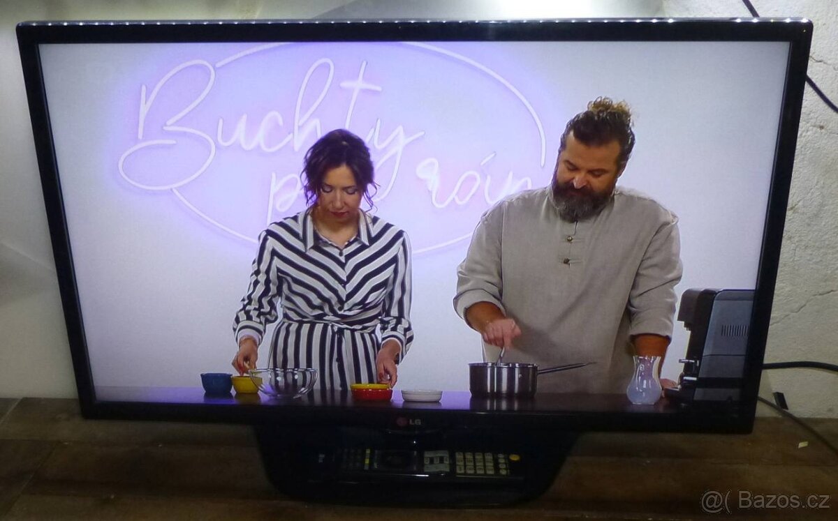 FullHD LED televize 80cm LG, 32 palců, nemá DVBT2 - 10