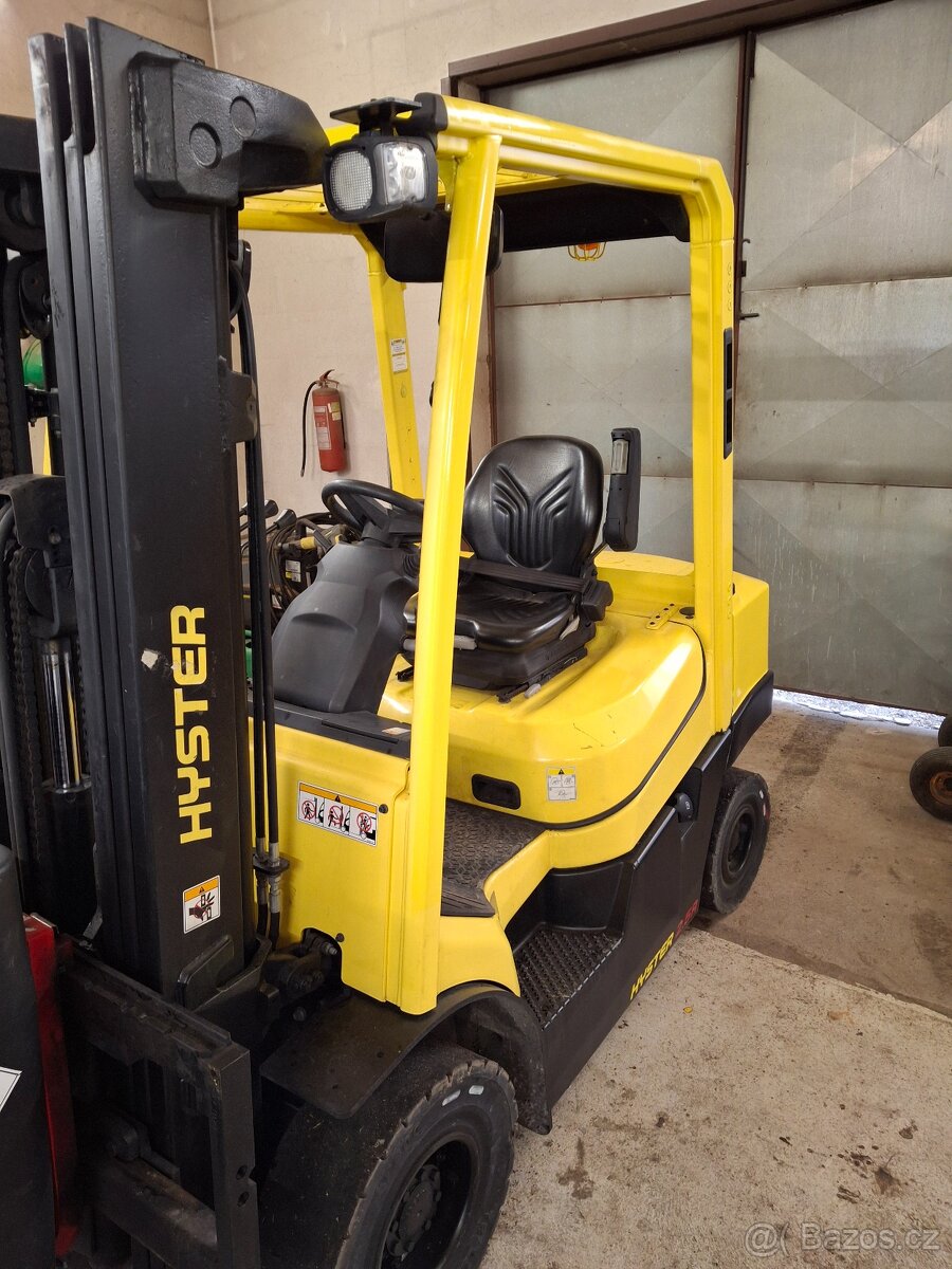 Vysokozdvižný vozík Hyster 2,5 tuny - 10