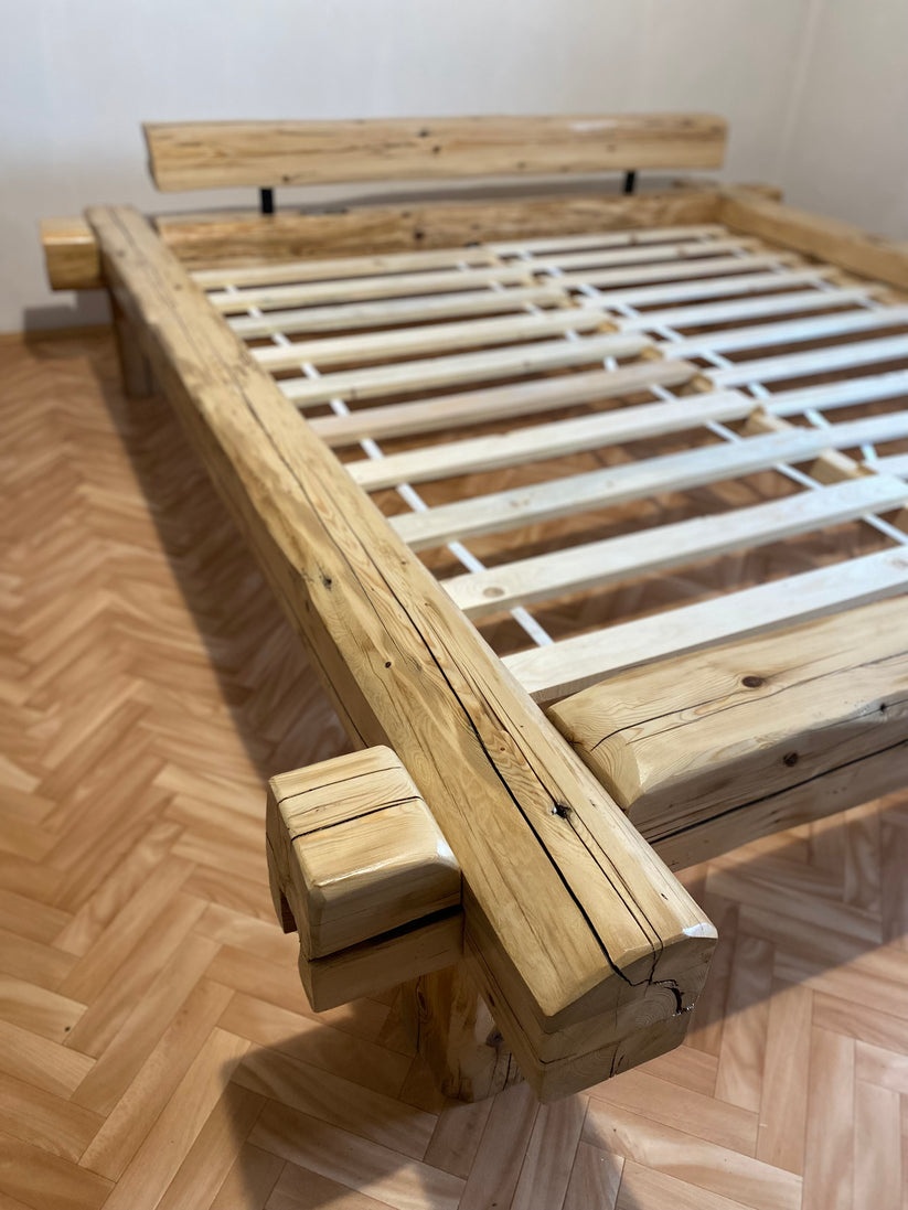 Rustikální postel Dažbog - 10