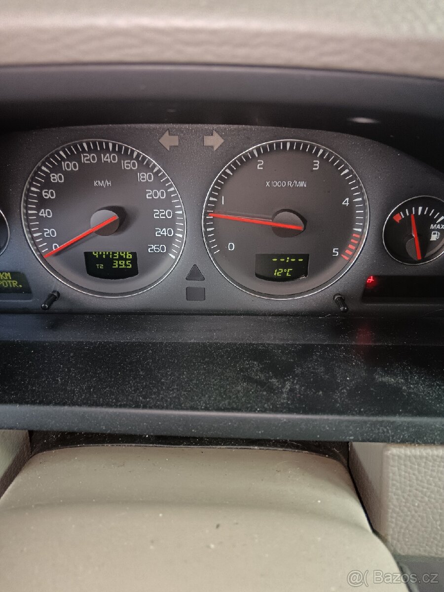 Volvo XC90 - 10