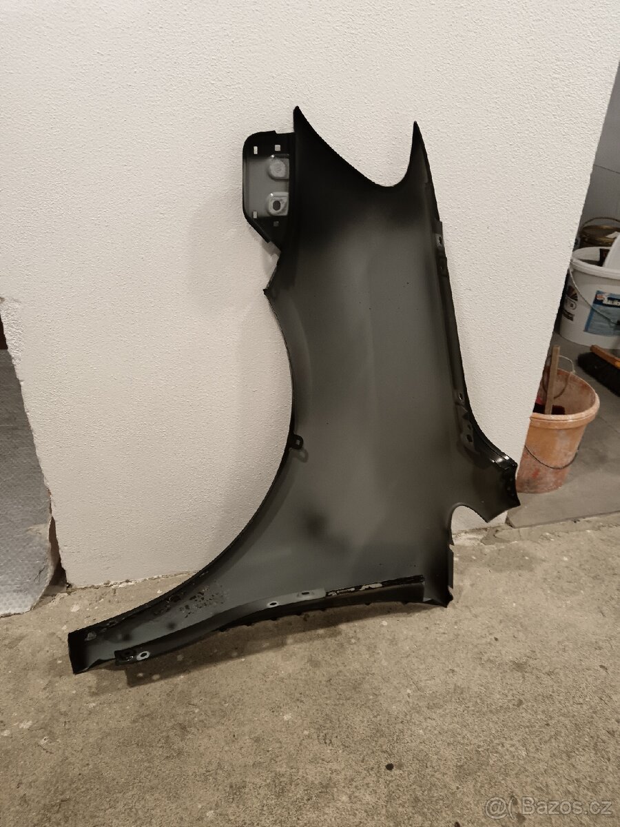 Blatníky touran 1T3 2010-2015 - 10