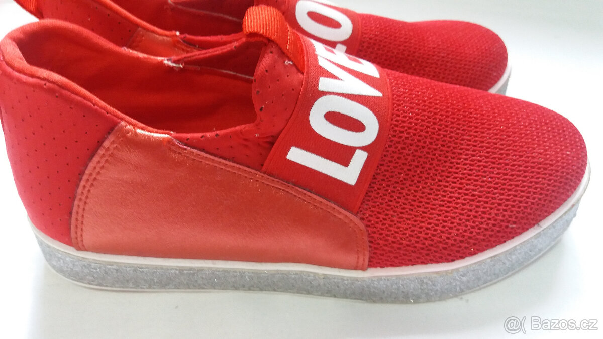 Tenisky různé vel.35 až vel.39 - 10