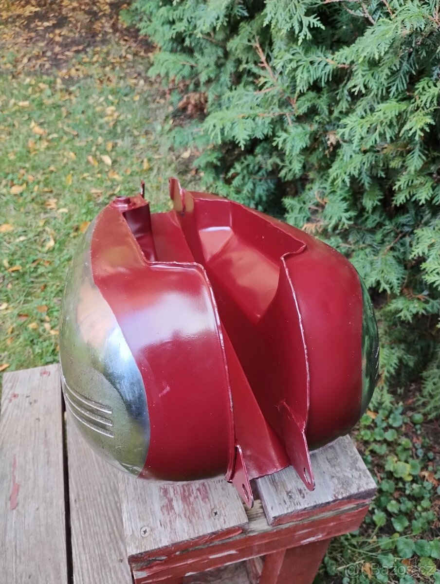 Originální nádrž jawa 250 nebo 350 v původním stavu a barvě - 10