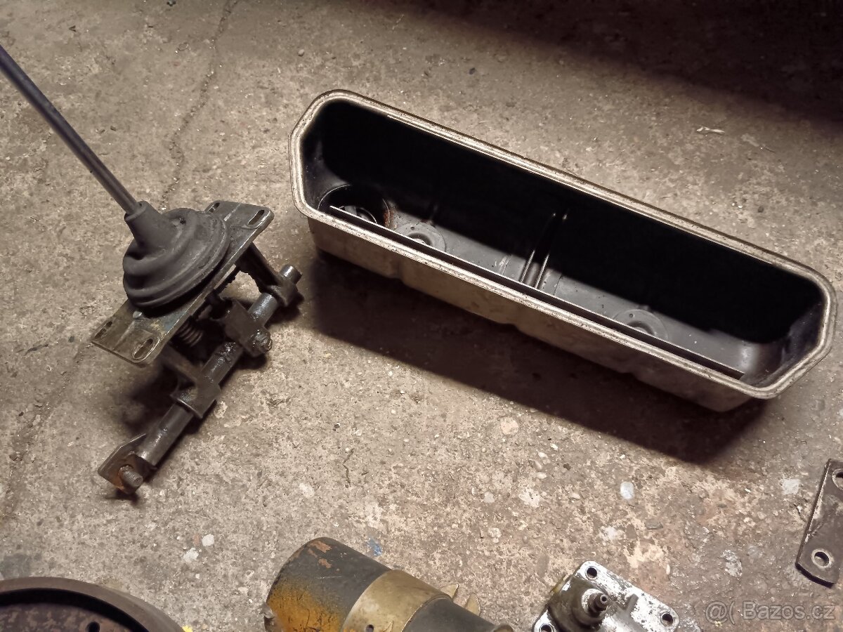 Drobné díly Škoda 100, 110, 1000MB - 10