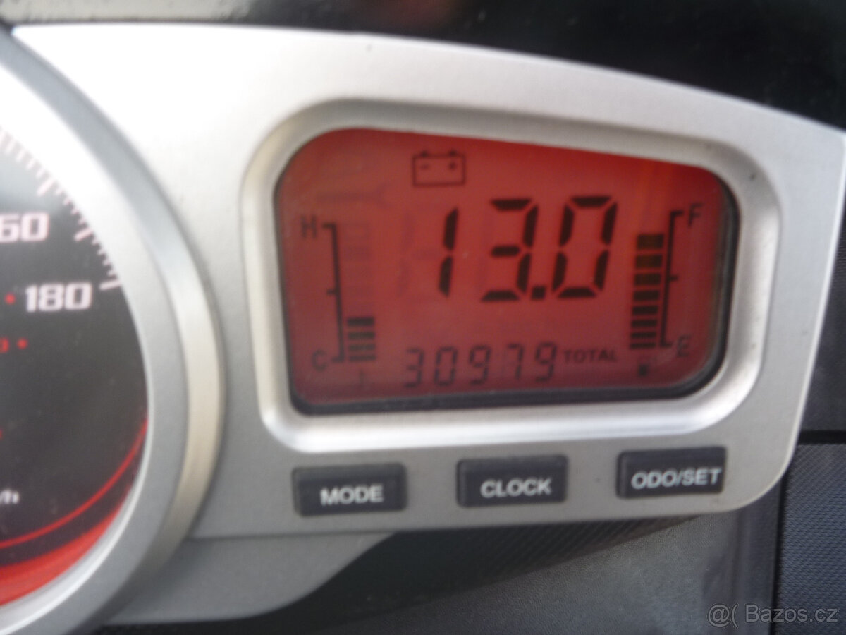 Gilera Nexus 300 i.e. - 10