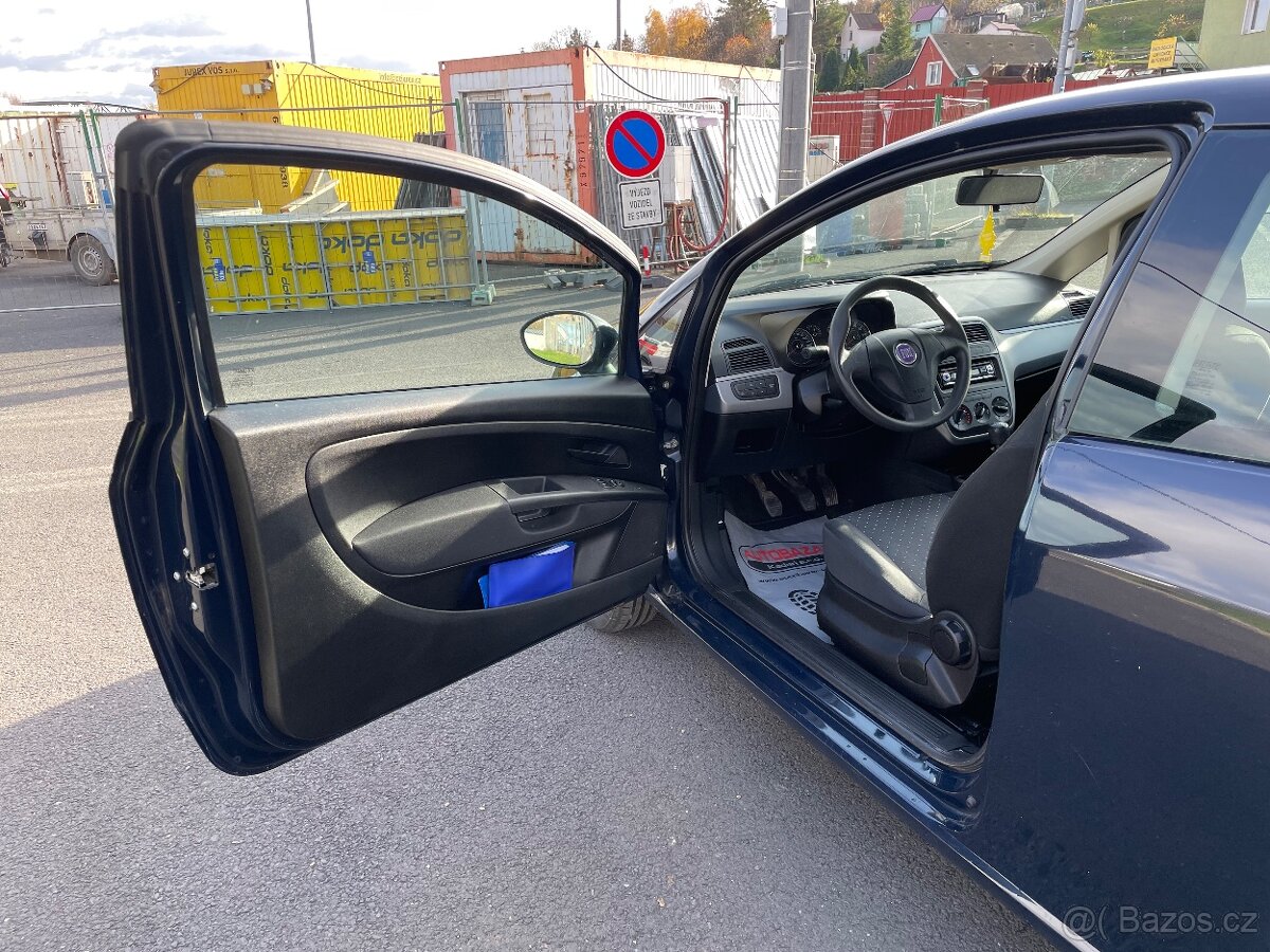 Fiat Grande Punto, 1,2 48kW, SERVISKA - 10