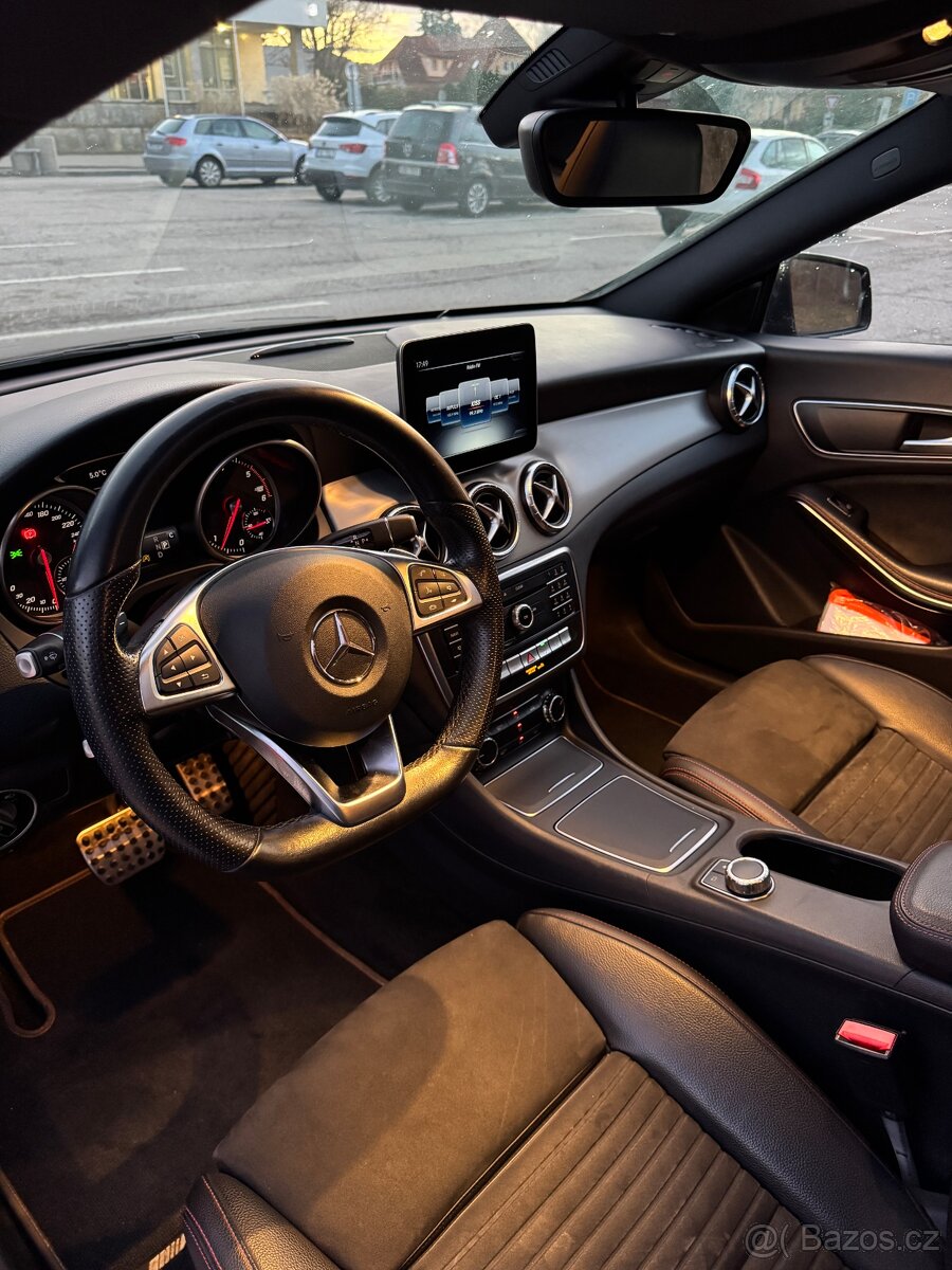 Mercedes-Benz CLA 200d - 10