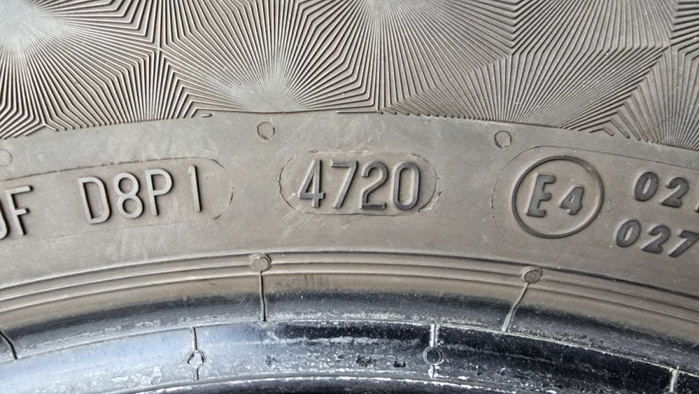 Letní pneu 205/55/16 Continental - 10