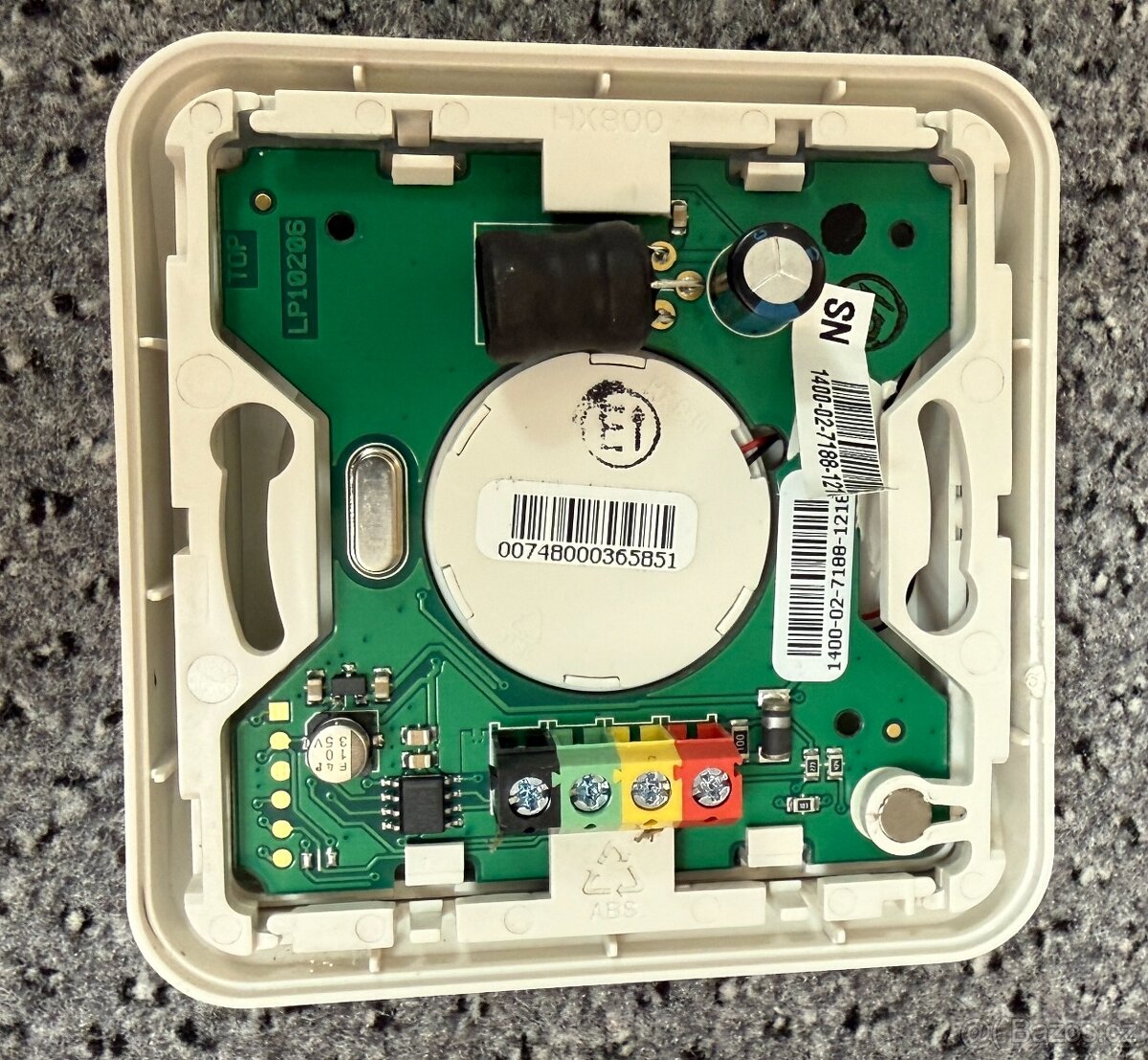 Zabezpečovací systém JABLOTRON JA-103K - Sestava - 10