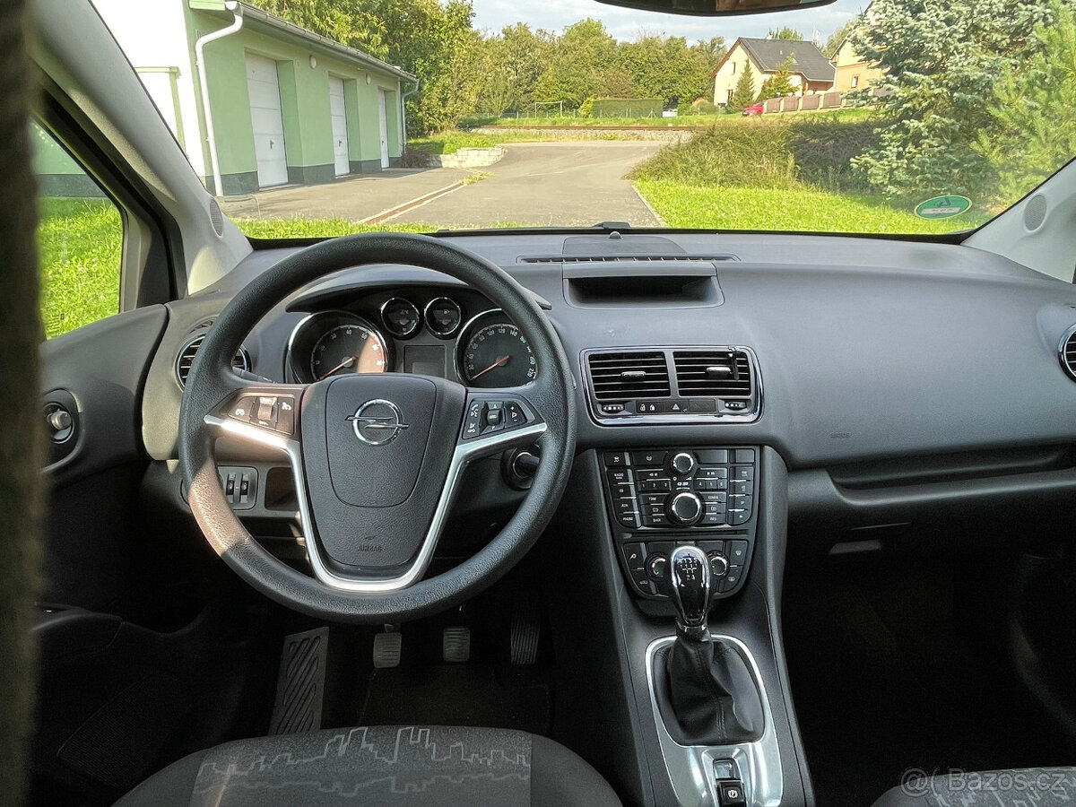 Opel Meriva B, 1.4 T, 88kw, benzin, tažné, serviska - 10