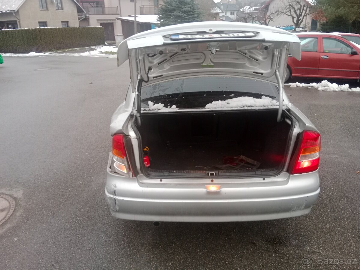 Opel Astra g 1.6 16v - 10