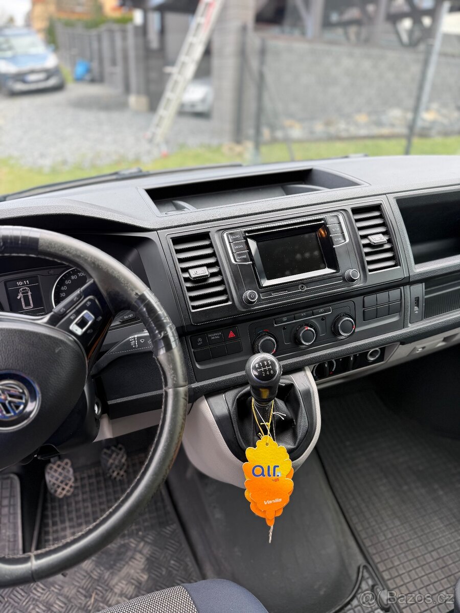 VW TRANSPORTER T6 Long 1 majitel 2017 - 10