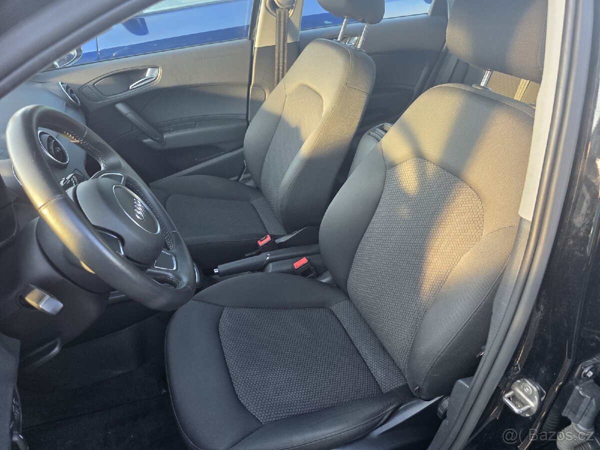 AUDI A1 - 1,2TFSi benzín - 63kW (2014)...na splátky VŠEM - 10