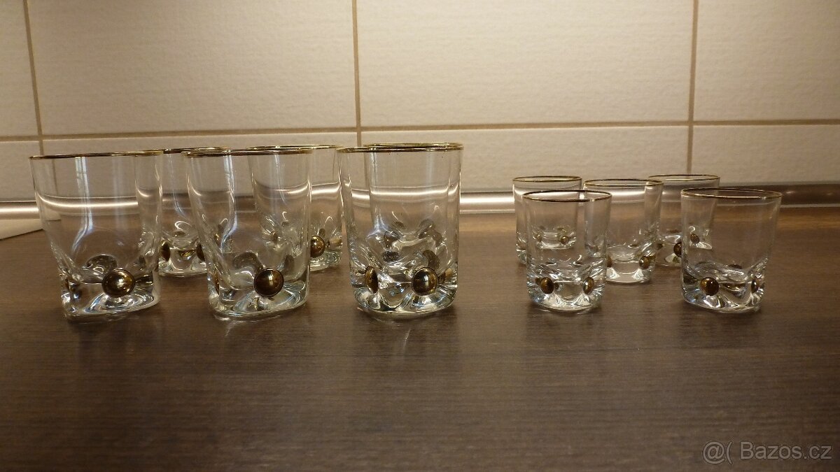 Různé sklenice - 10