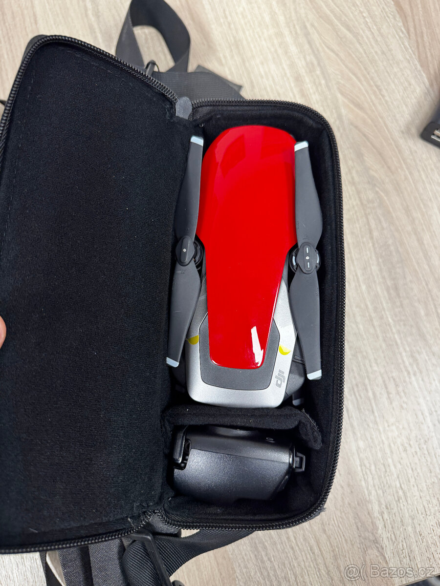 Prodám dron DJI MAVIC AIR Fly Combo, red + Iphone 7 - 10