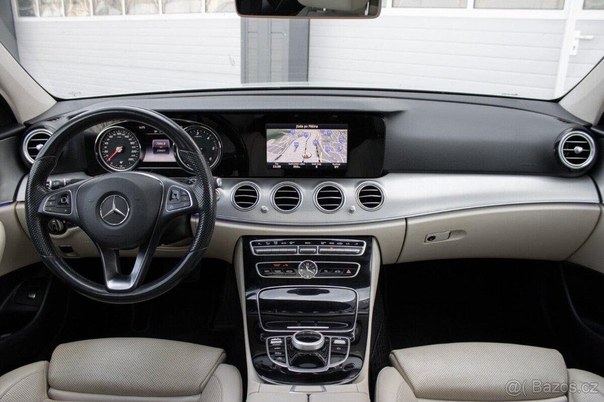 Mercedes-Benz E 220 d 4MATIC - 10