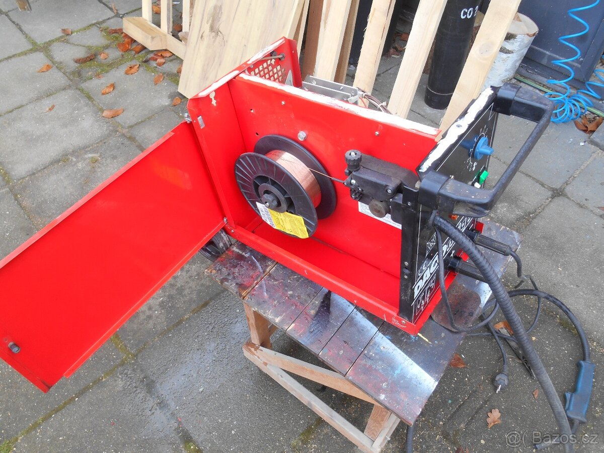 svářečka SAB Daco mig151 s bombou co2 - 10