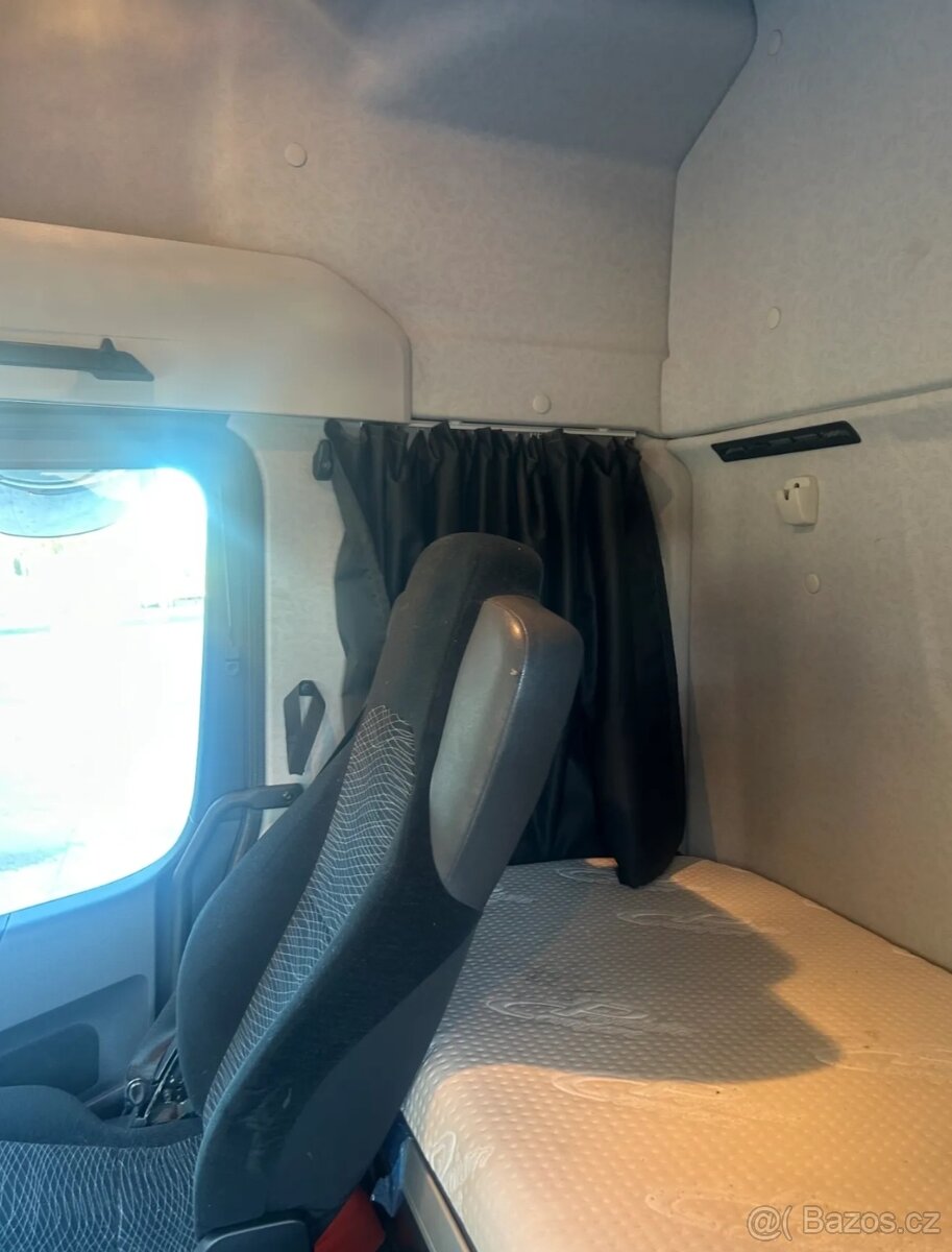 Mercedes-Benz Arocs 2851 - 6x4 – Tahač 68t + Hydraulika - 10