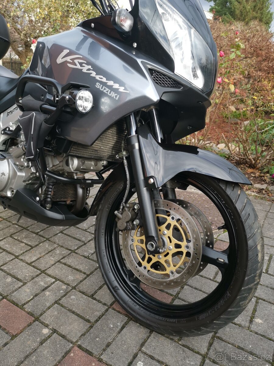 Suzuki DL1000 V-Strom K2 - 10