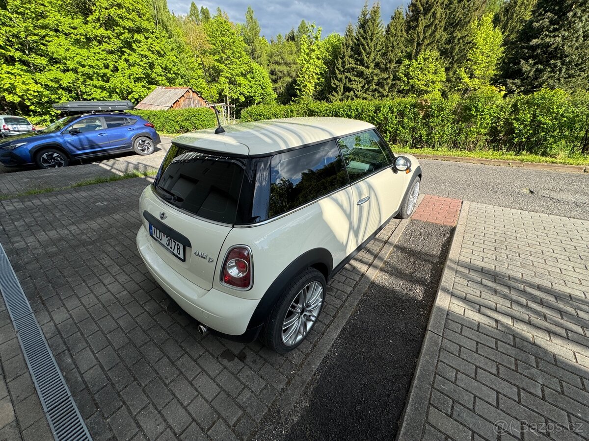 Mini Cooper 1.6 d - 10