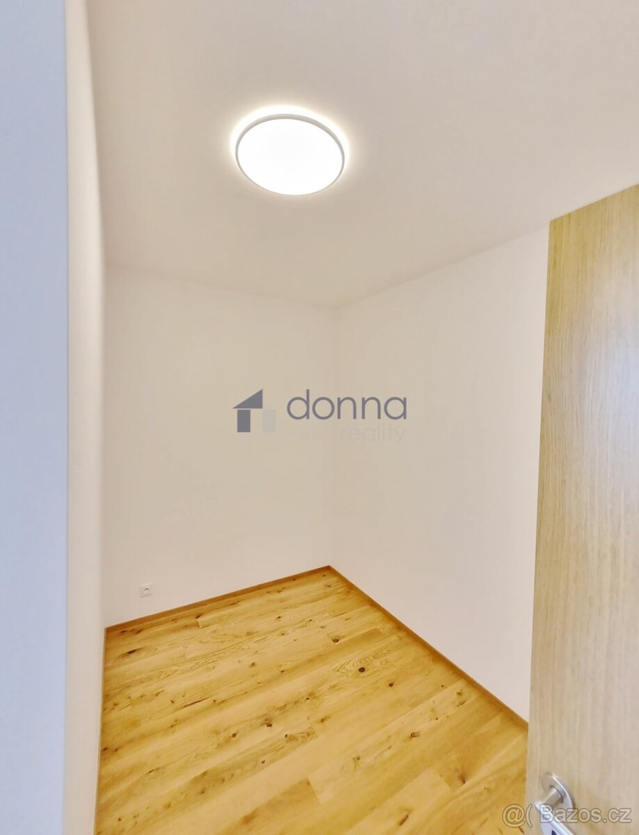 Pronájem bytu 2+kk/L, 54m², ul. Mužíkova, Praha 4 - Nusle, g - 10