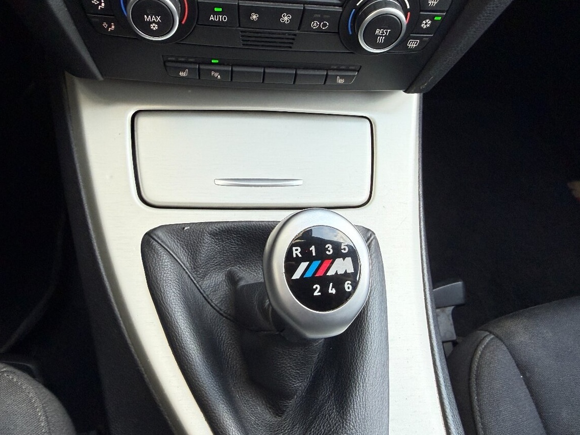 BMW 320i 110kW 2007, ALU, KLIMA, MANUÁL, PARKSYST, CEBIA - 10