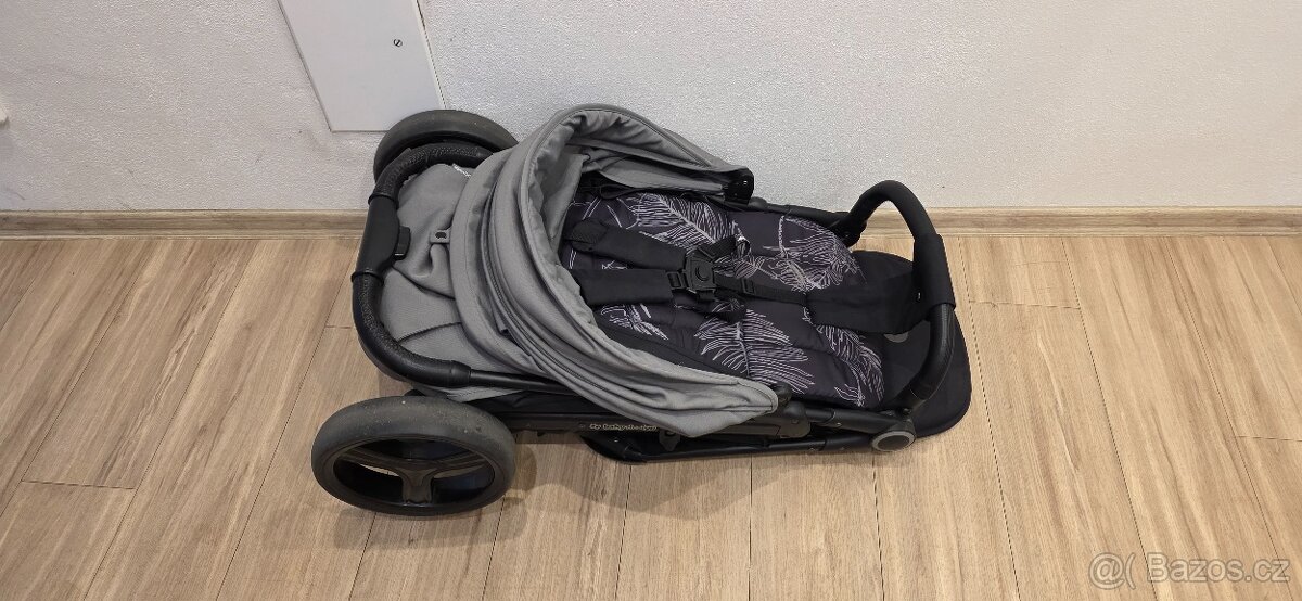 Sportovní kočárek - jako nový - 10