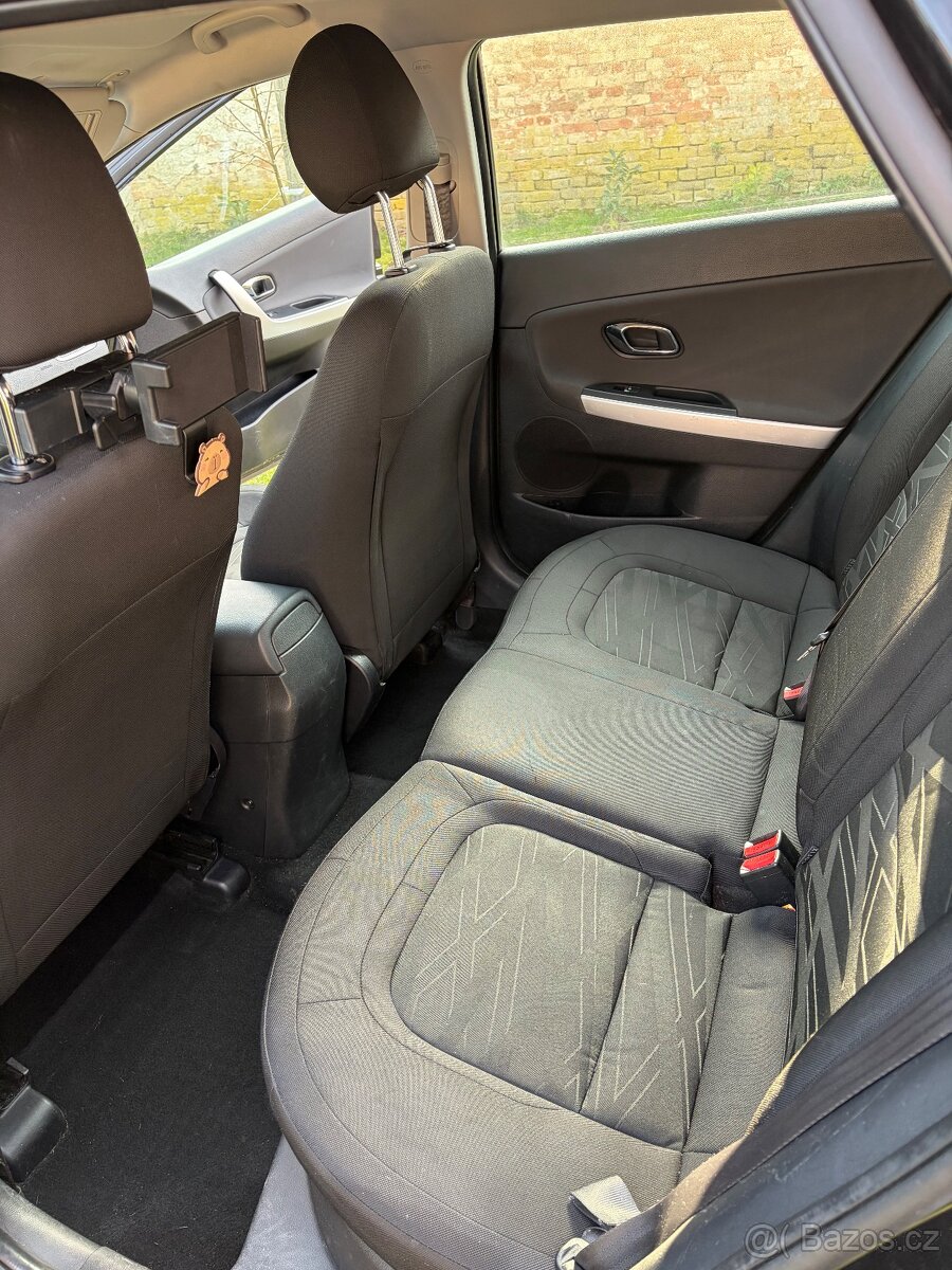 Kia Ceed 1.6 CRDi 100kw combi - 10