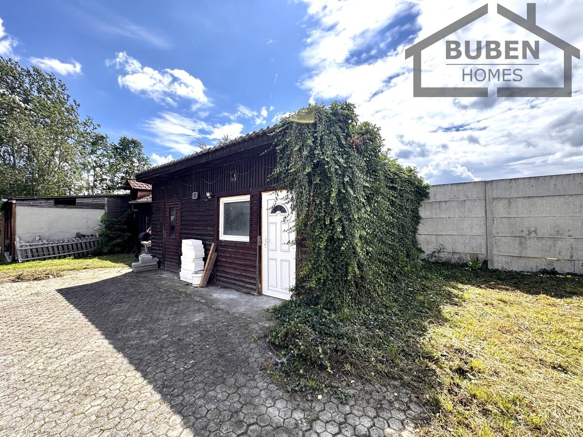 RD 7+kk (užitná plocha 250 m²), letní kuchyň, kolna, pergola - 10