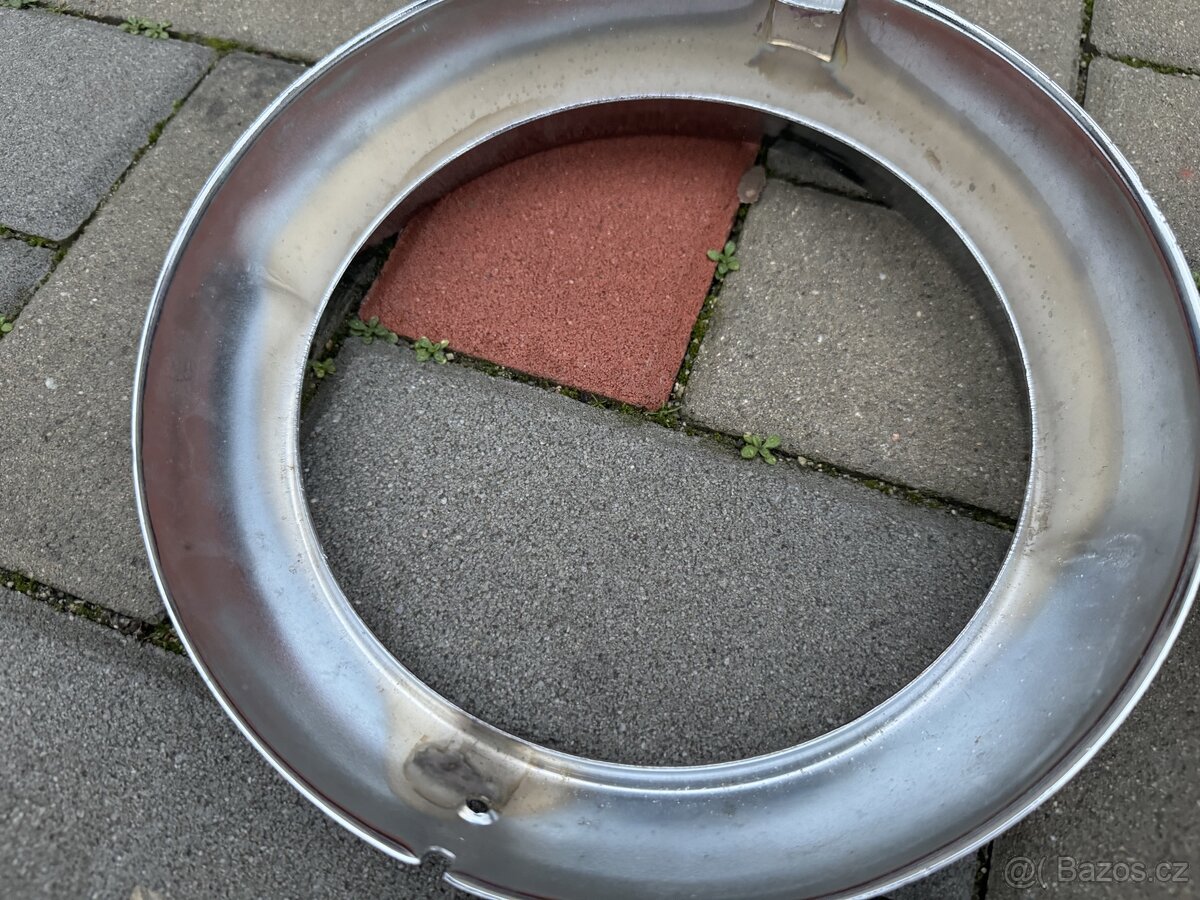 Volha Gaz 21,nové chromy předních světlometů - 10