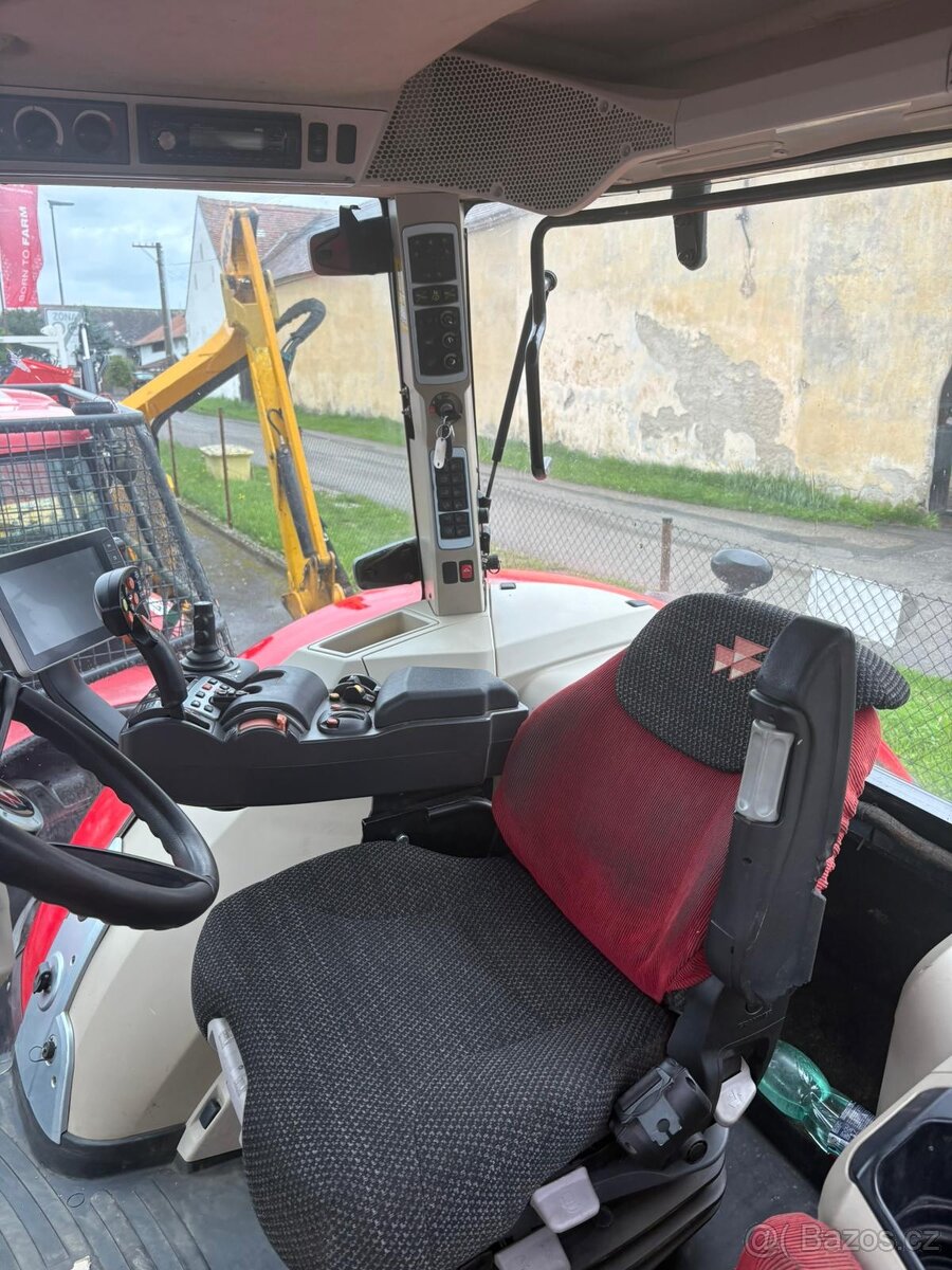 Traktor Massey Ferguson 8740S - 10