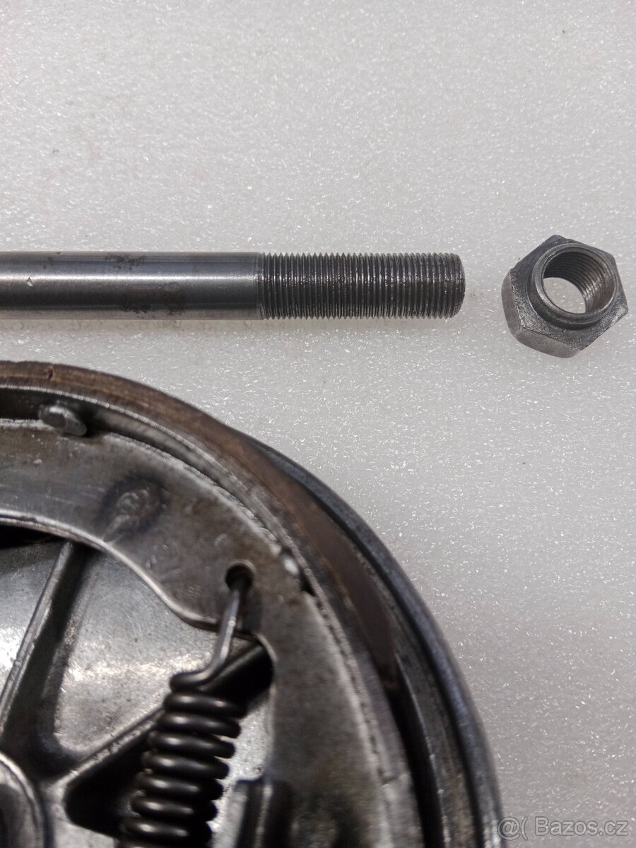 ČZ 125 & 150 C OSA ZADNÍHO KOLA NEODPRUŽENÁ ORIGINÁL - 10