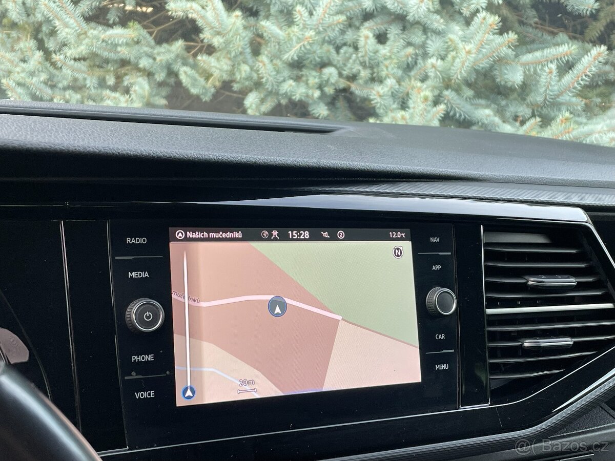 VW Multivan T6.1 4x4 110kw 4Motion 2.0TDI MR2021 DSG LED DPH - 10