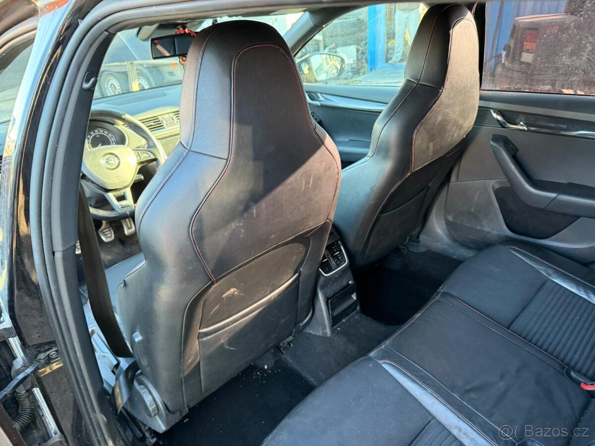 Škoda octavia combi 2.0TDi RS 135 kw 2013 airbag ok - 10