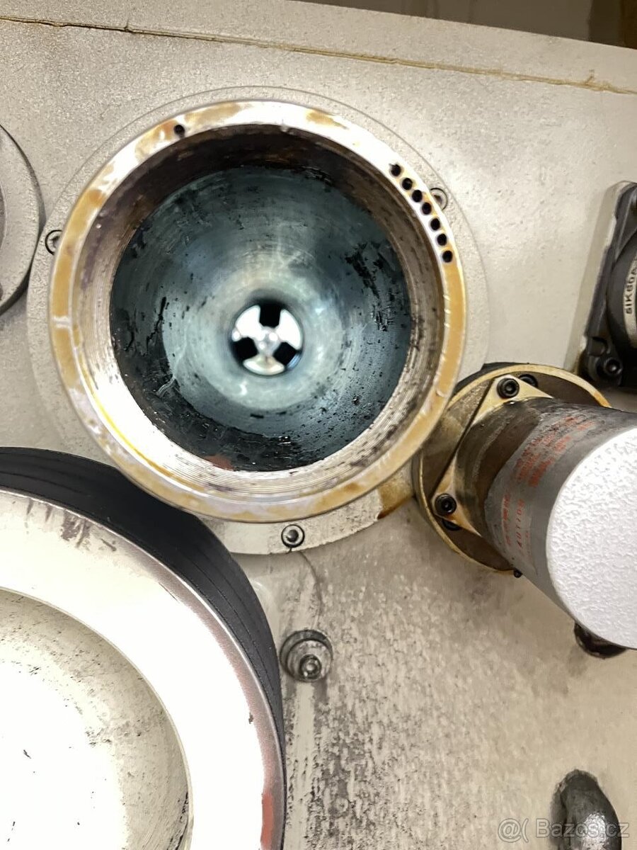 CNC soustruh Falcon Chevalier FCL-2140 - 10