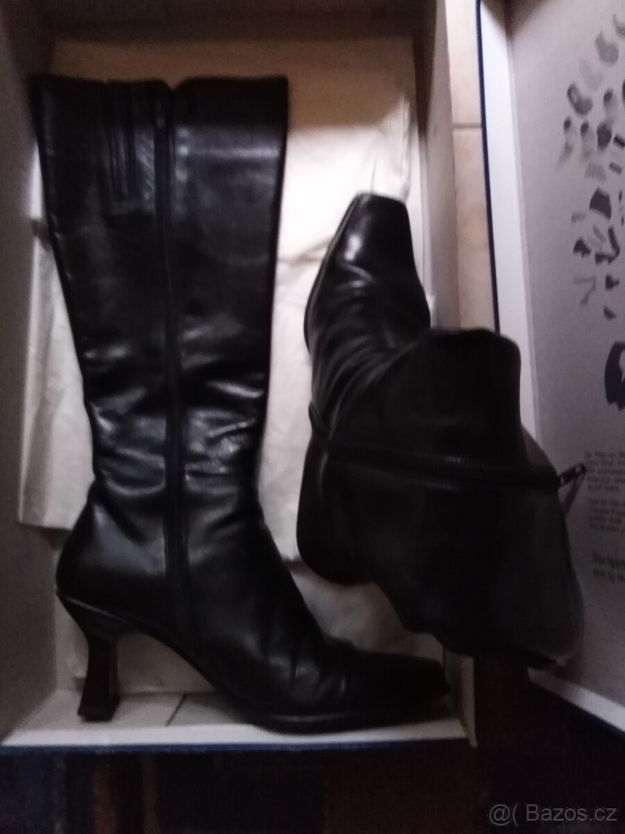 Různé zachovalé boty - 10