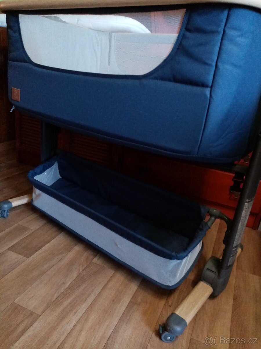 Cestovní postýlka - 10