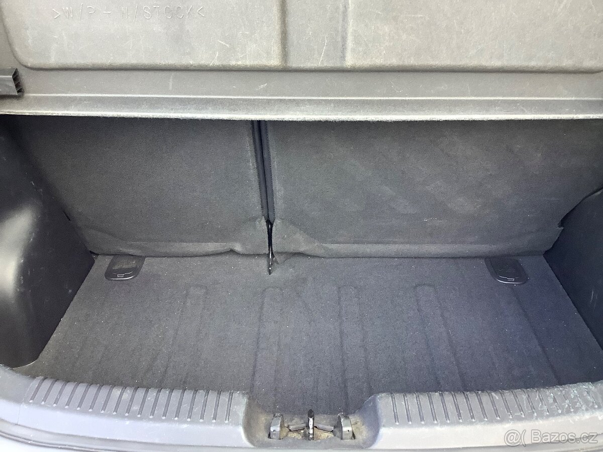 Hyundai i10 1.1 48 kW 2009 94.000 km - 10