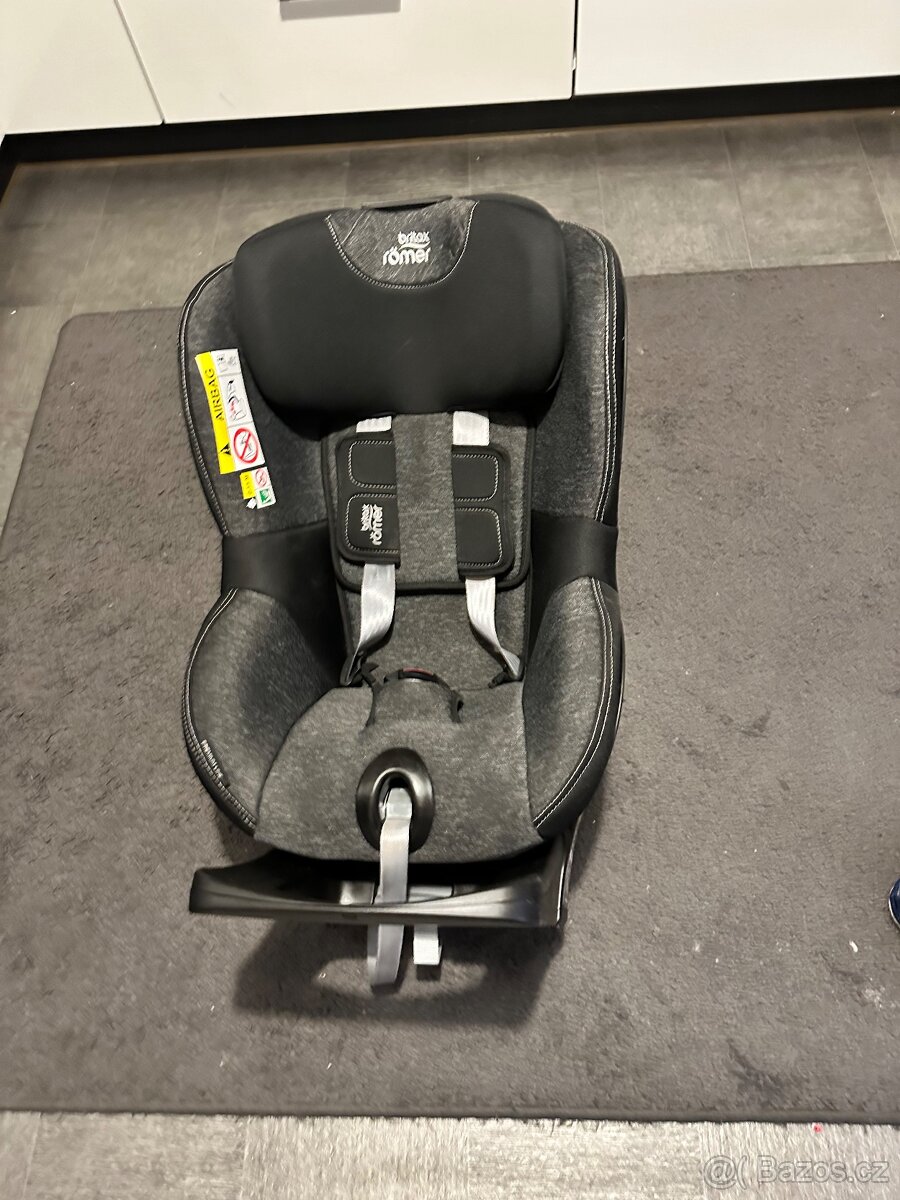 Autosedačka Romer dualfix otočná - 10