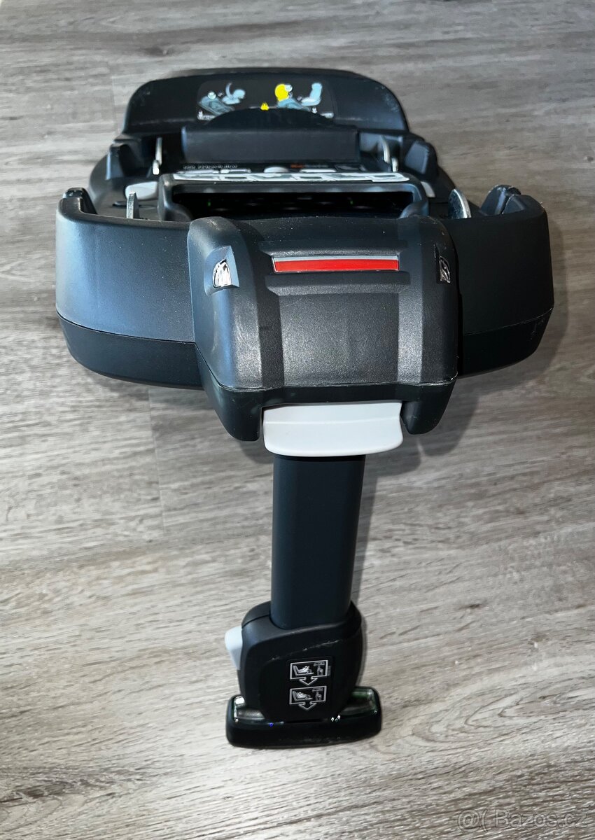 Autosedačka a základna besafe - 10