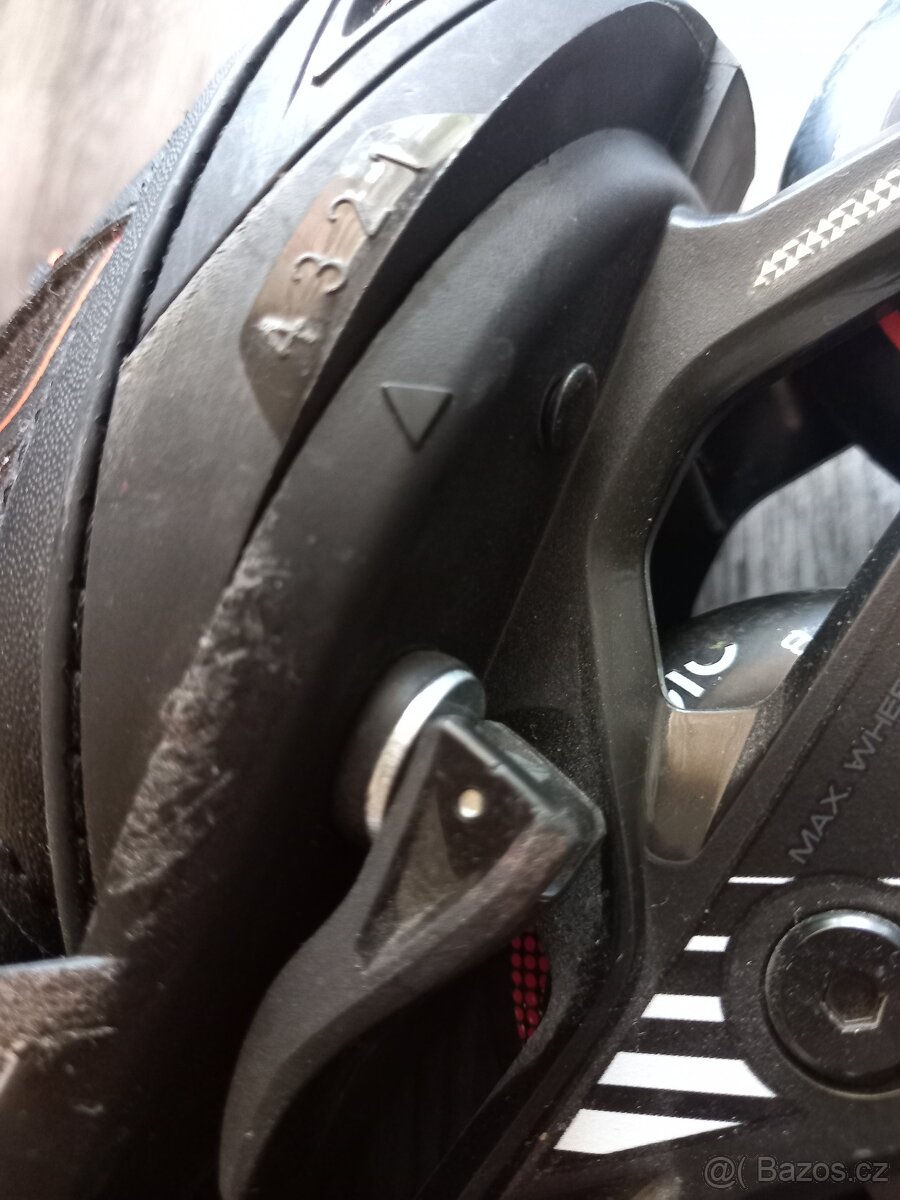 Kolečkové brusle inline posuvné 32-35 Oxelo - 10