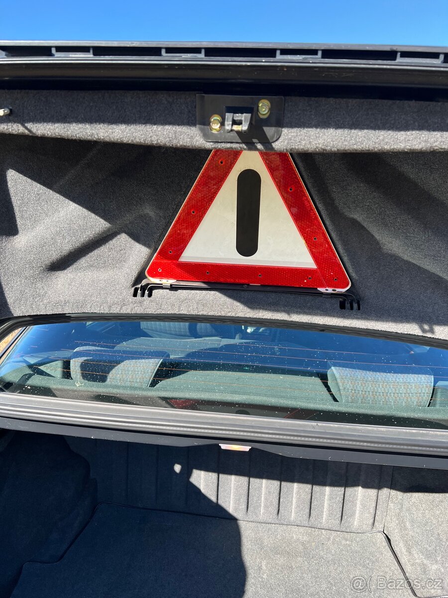 Mercedes-Benz E220 Typ 11960 - 10