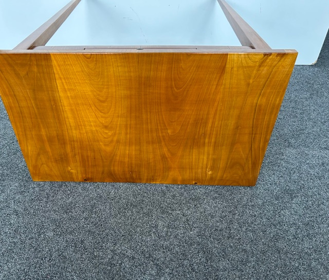 Stolek biedermeier v třešni. - 10