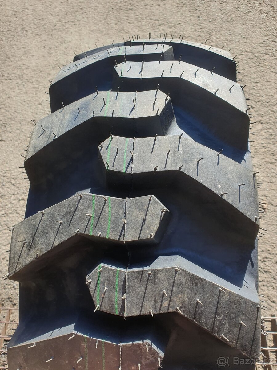 Kola UNC - Novotný- Locust - 10